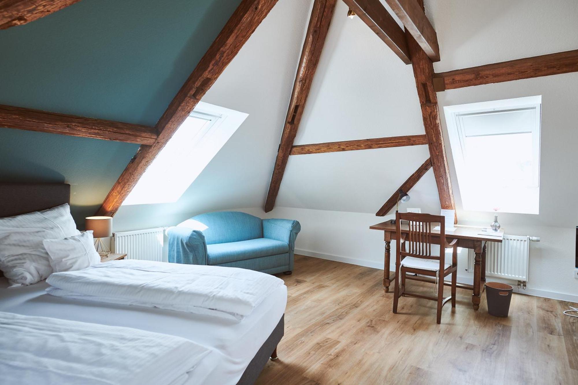 Gutshotel Baron Knyphausen Hotel *